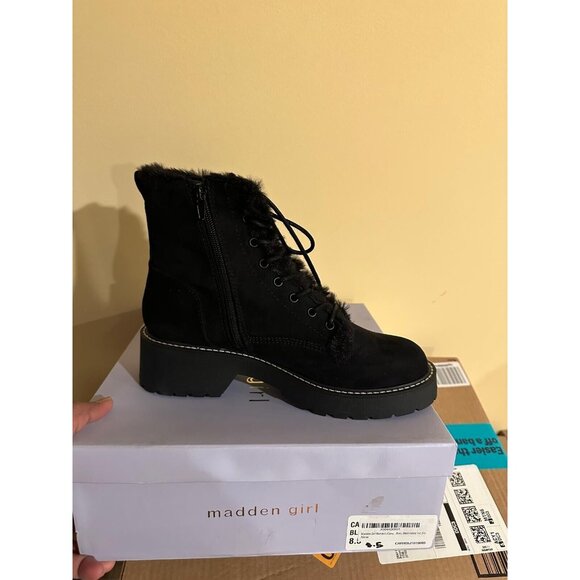 Madden Girl Women's Carra Chunky Block Heel Boot Faux Fur Lined Black Size 8.5 - Picture 8 of 8